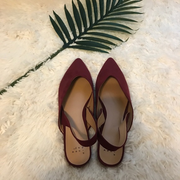 🚌 A New Day | Maroon Sling Back Mule Flats 10 - Picture 3 of 6